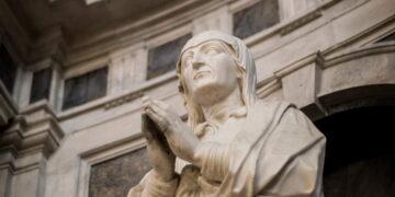 An Italian come from afar: Queen Bona Sforza of Poland