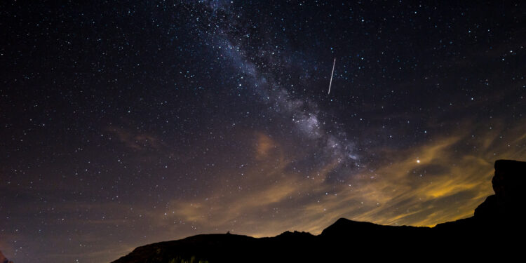 Stelle cadenti nella notte di San Lorenzo, 10 agosto.
