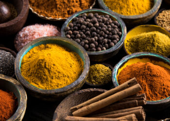 Miscele di spezie e erbe aromatiche provenienti dal bacino del Mediterraneo